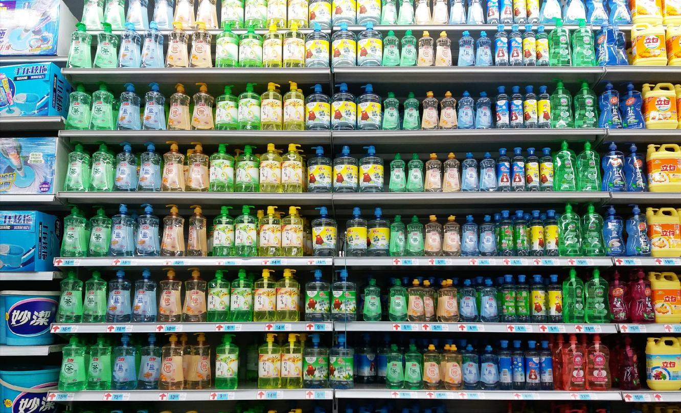 常用洗洁精会致癌吗,洗洁精是害人精这种说法对吗