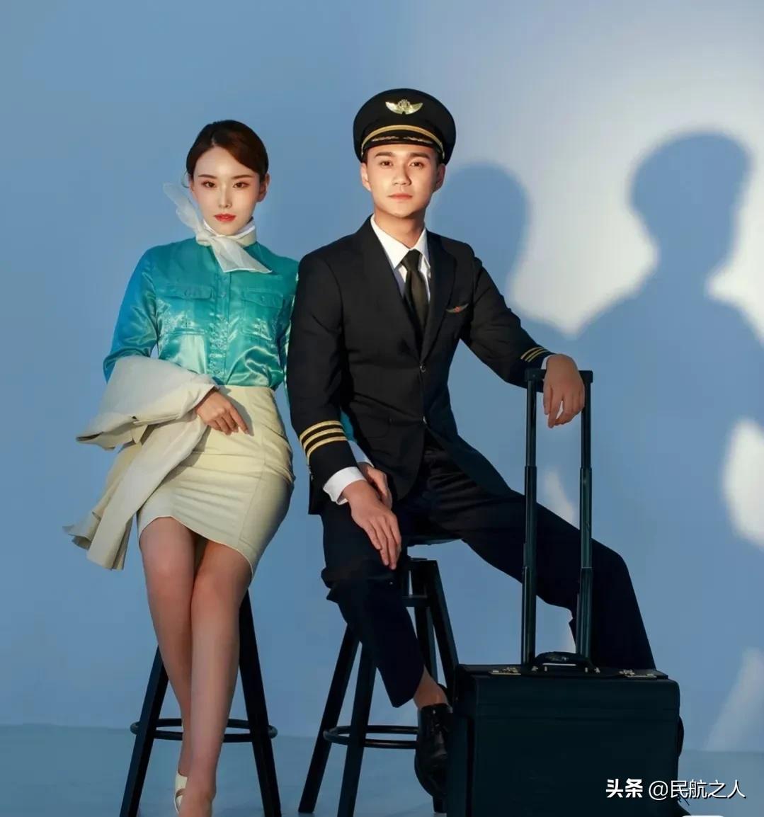 飞机上的空姐是怎么挑选的,航班上的空姐