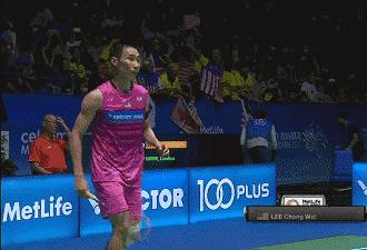 颈椎病肩周炎手臂抬起无力,肩膀疼胳膊抬不起来是颈椎病