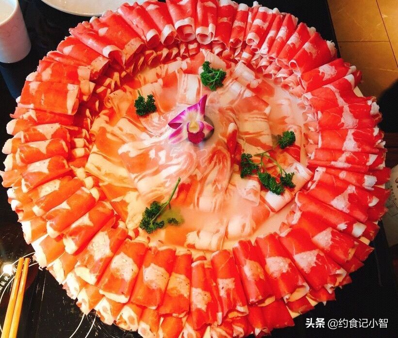 乌鲁木齐小肥羊火锅清真吗,乌鲁木齐小肥羊是清真的吗