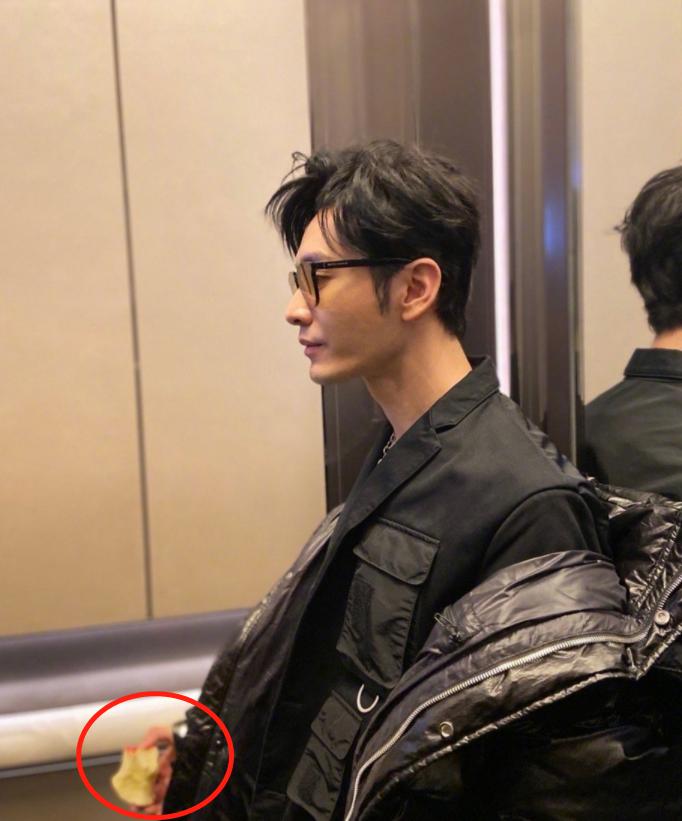 黄晓明瘦了20斤减肥方法,黄晓明水果减肥法