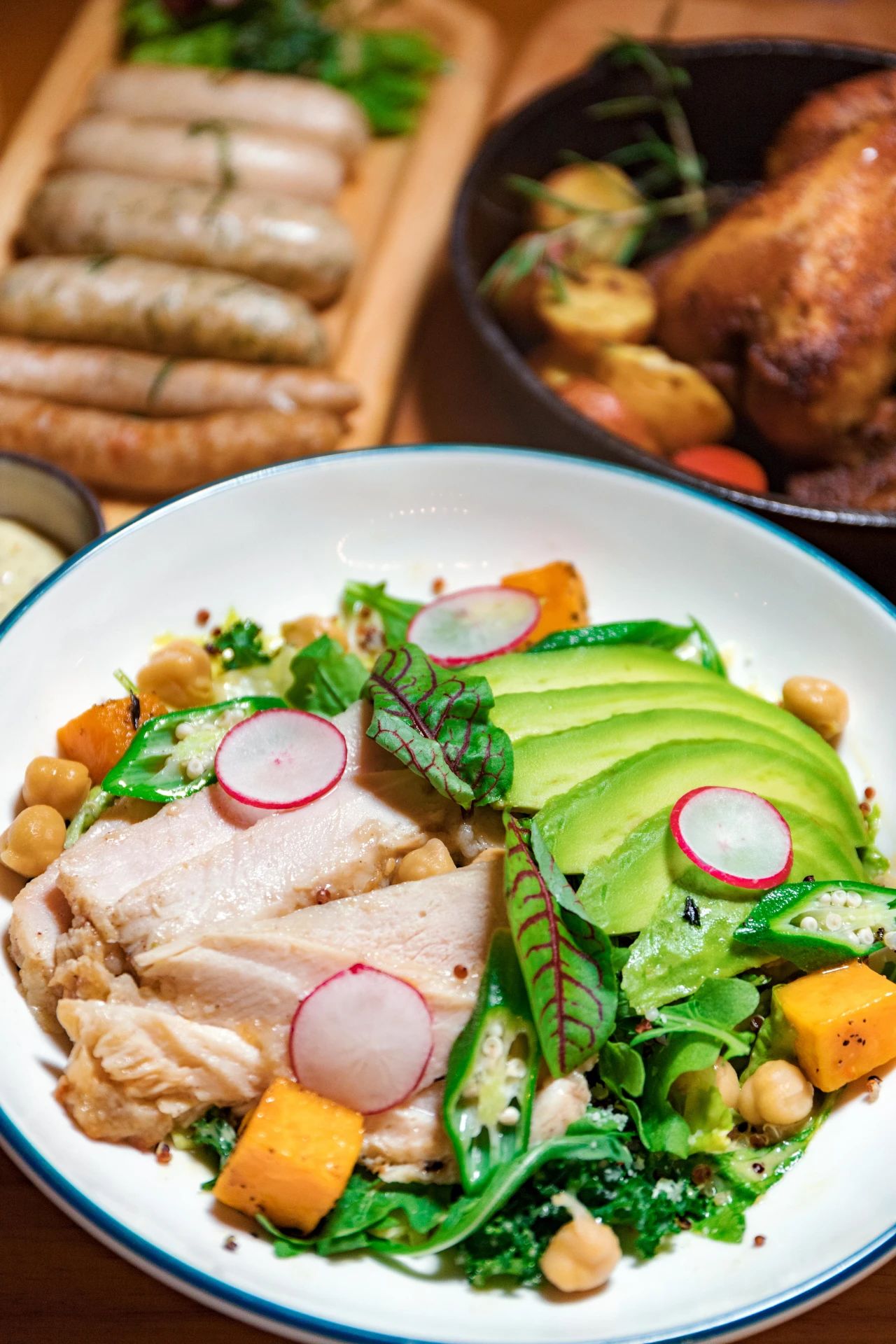 重庆第①家正版餐酒博物馆来了！1000+酒水，50+简餐，嗨翻16h