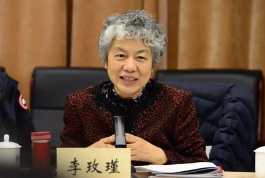 北大教授说女儿学习不好,教授吐槽学渣女儿认命