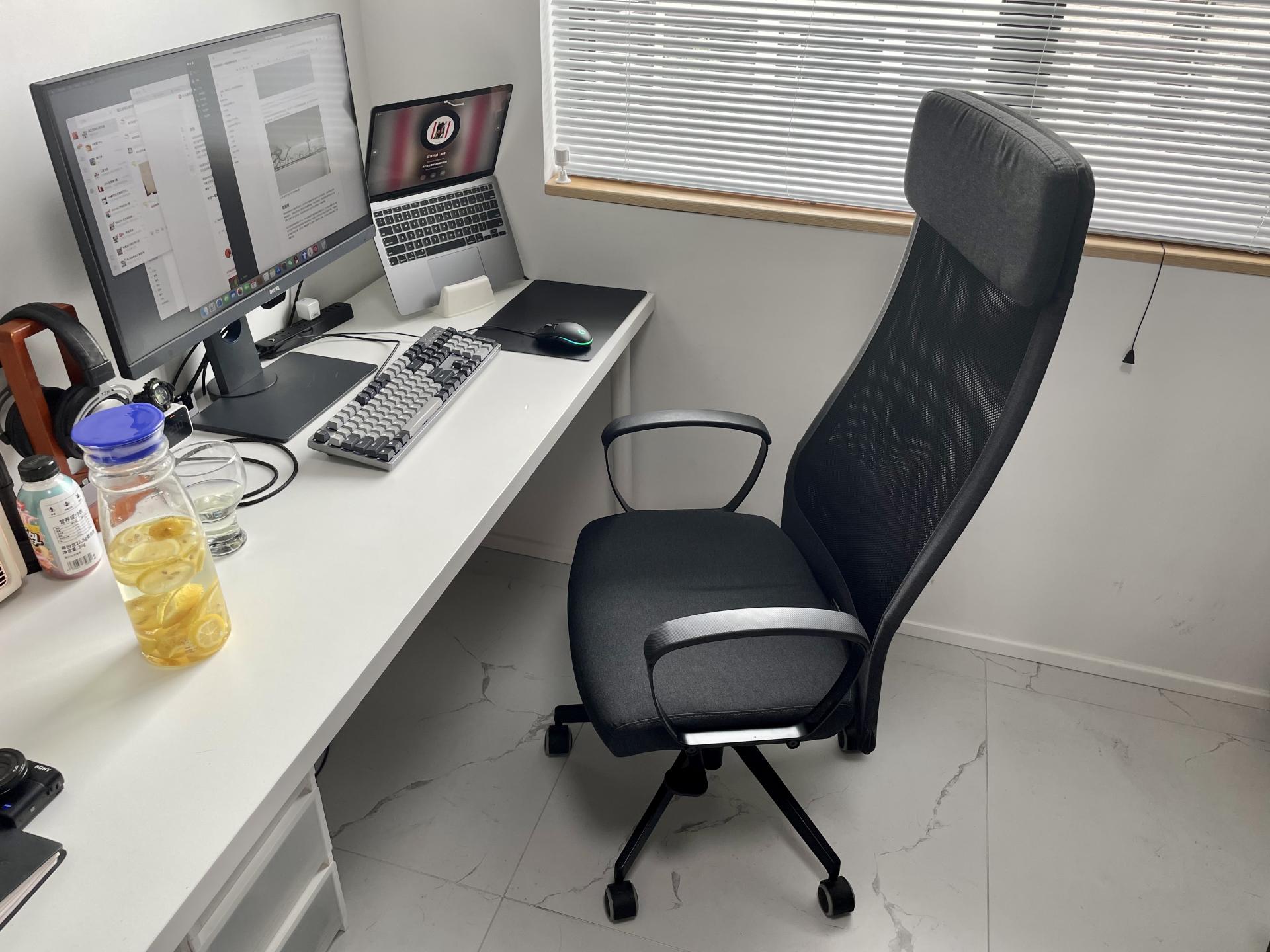 舒适、高效、护眼——业余撰稿人的“平民”桌搭方案