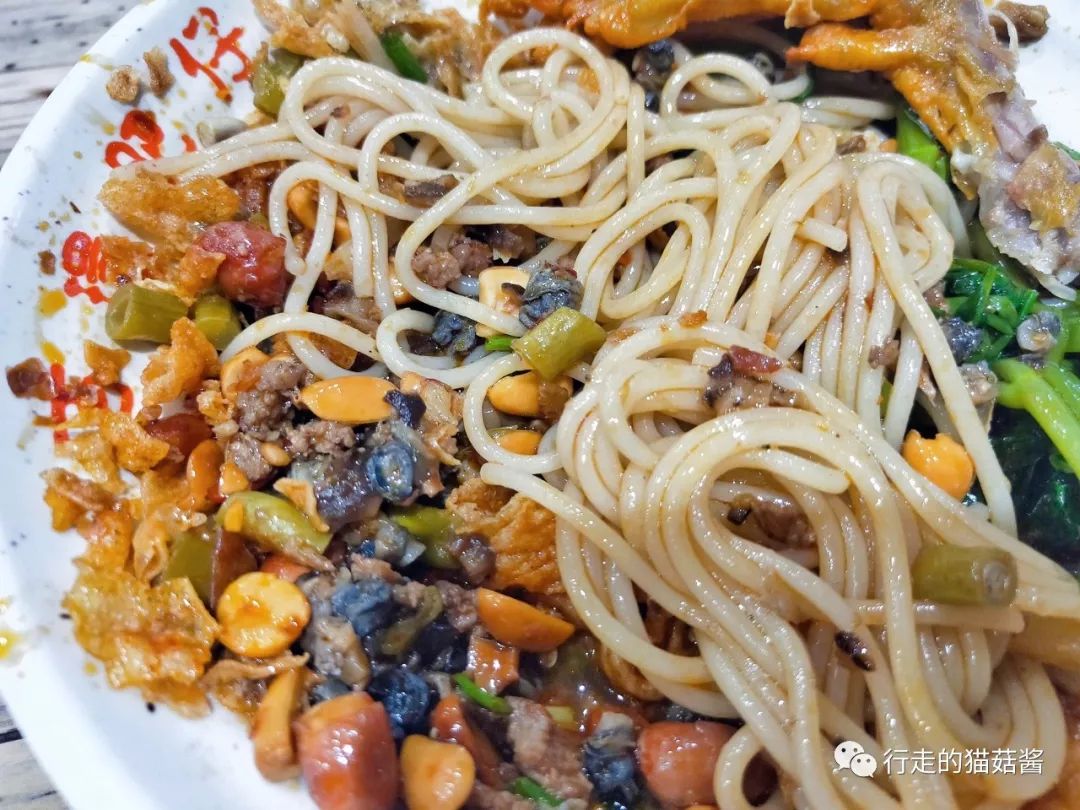 酸贝辣柳州螺蛳粉测评,螺满地柳州螺蛳粉测评