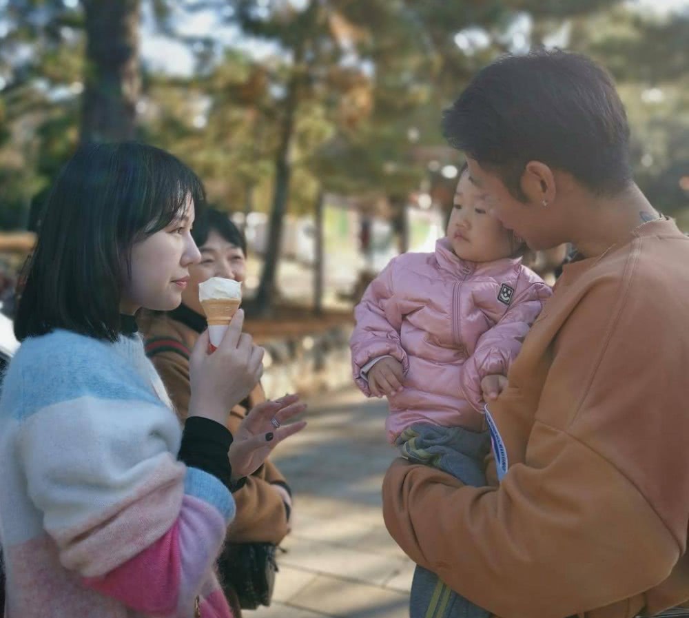 恒大球员荣昊近况,前国脚荣昊回归广州队