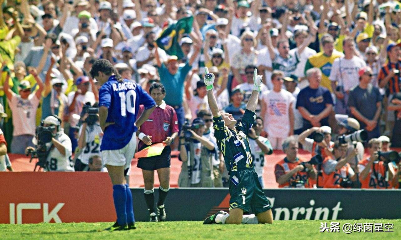 足坛9号球衣代表人物,足坛上的9号