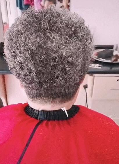 头发烫染干枯有什么急救妙招吗,烫染头发干枯打结用什么修复