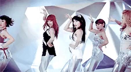 閲戞倡闆呭洖褰掍綘浠繕鍠滄濂瑰悧,閲戞倡闆呮亱鐖卞悗鏋佸害鏀鹃鑷垜