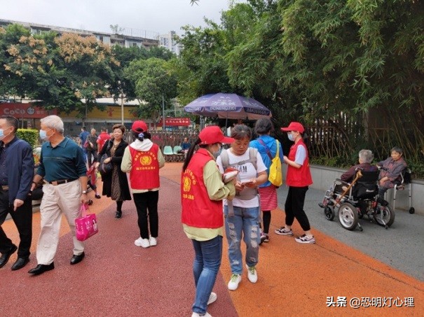 如何克服恐艾滋病心理,怎样克服艾滋病恐惧症强迫症