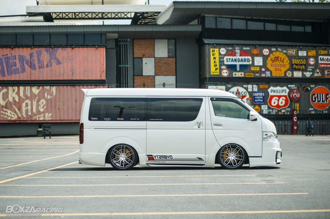 面包车能改装新能源吗,丰田海狮面包车6座最新款