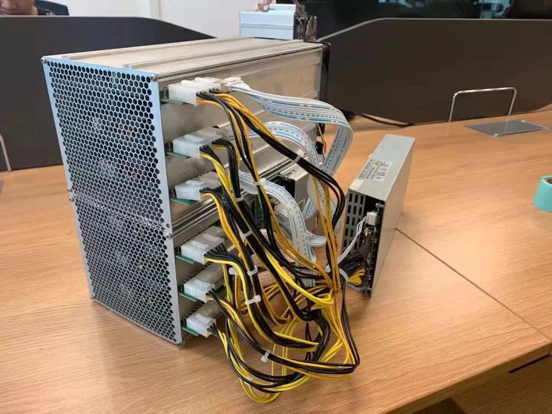 2020*币特比**产量减半前夜，矿业迎来生死赌局