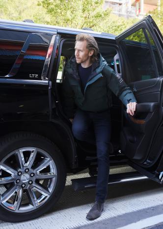 杨幂同款波司登极寒,波司登冲锋衣杨幂