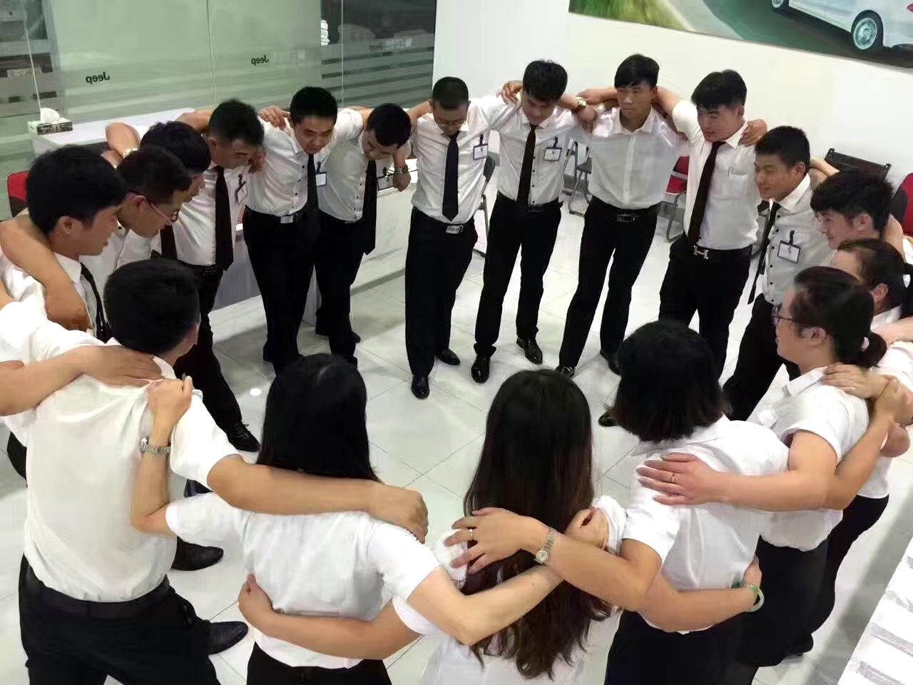 自拍我的故事——我是4S店卖汽车的