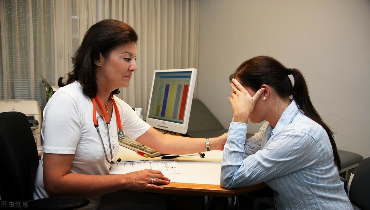 乳腺癌转移到肝医生说动不了手术,乳腺癌肺转移不放化疗可以治吗