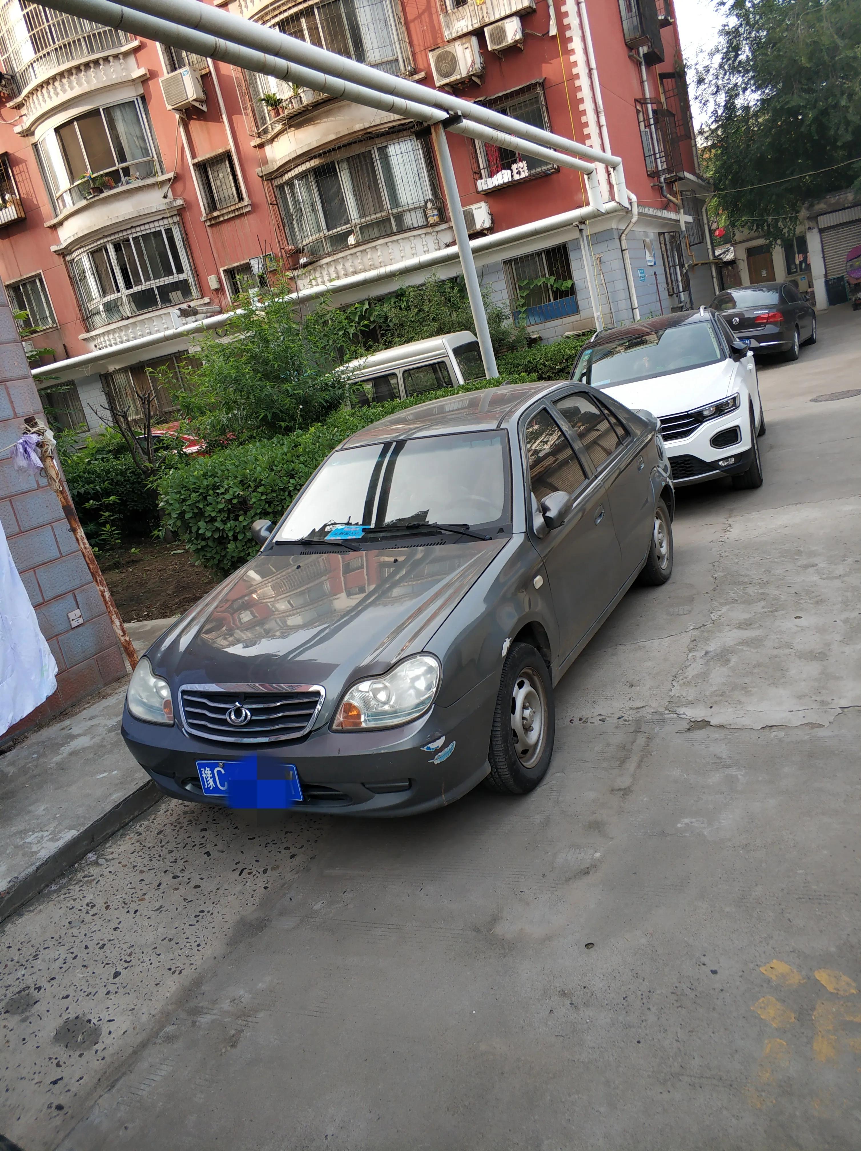 12年自由舰多少钱,11年自由舰三缸二手车价格