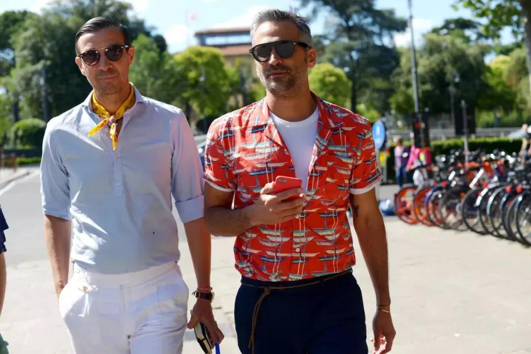 男士应该选择什么腰带,男士目前比较流行的腰带