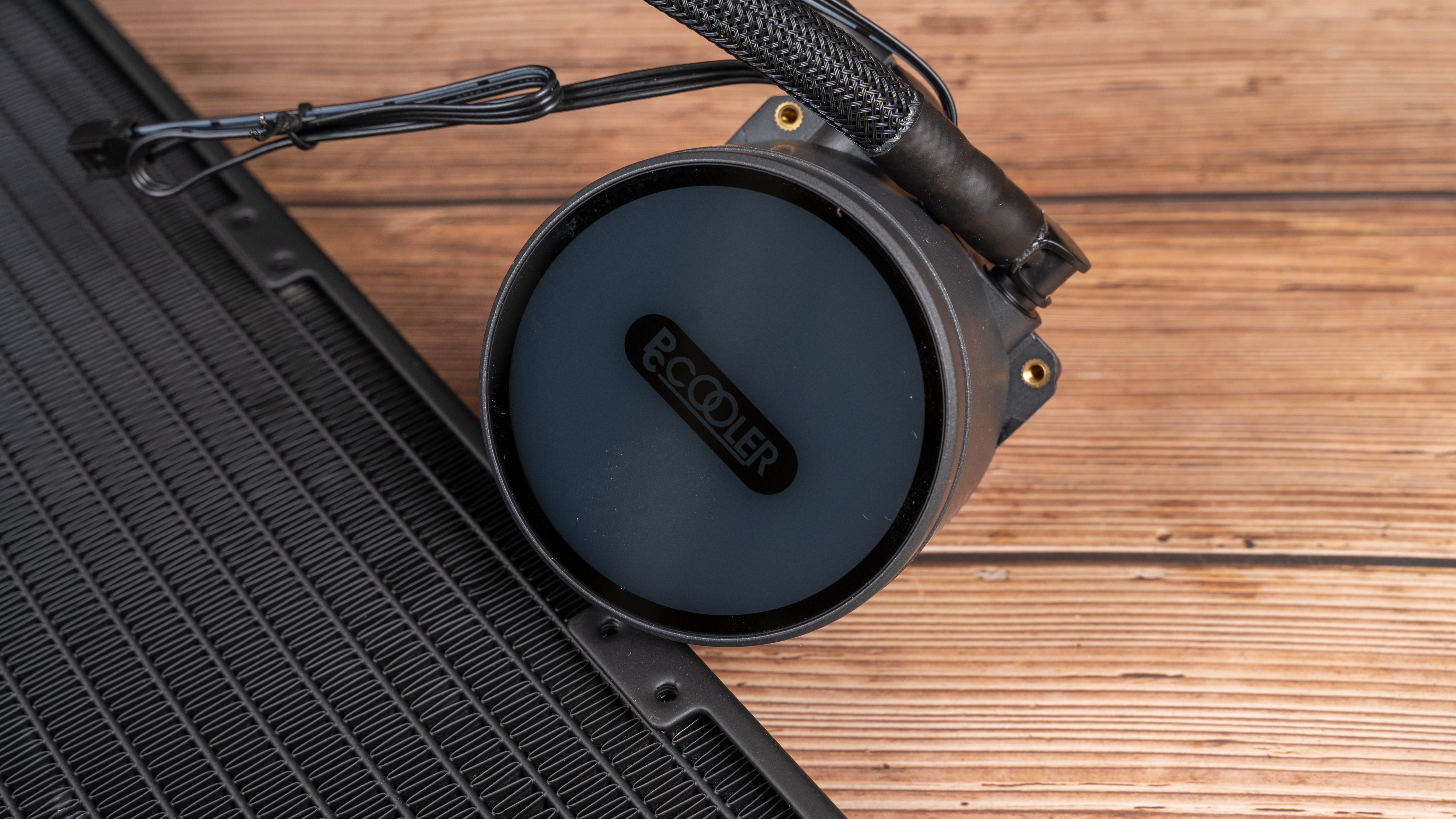 显卡这么贵为什么不买游戏主机,显卡这么贵买台式还是笔记本好