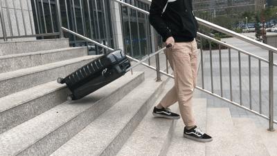 大牌明星都青睐的瑞士行李箱，疯狂4.2折