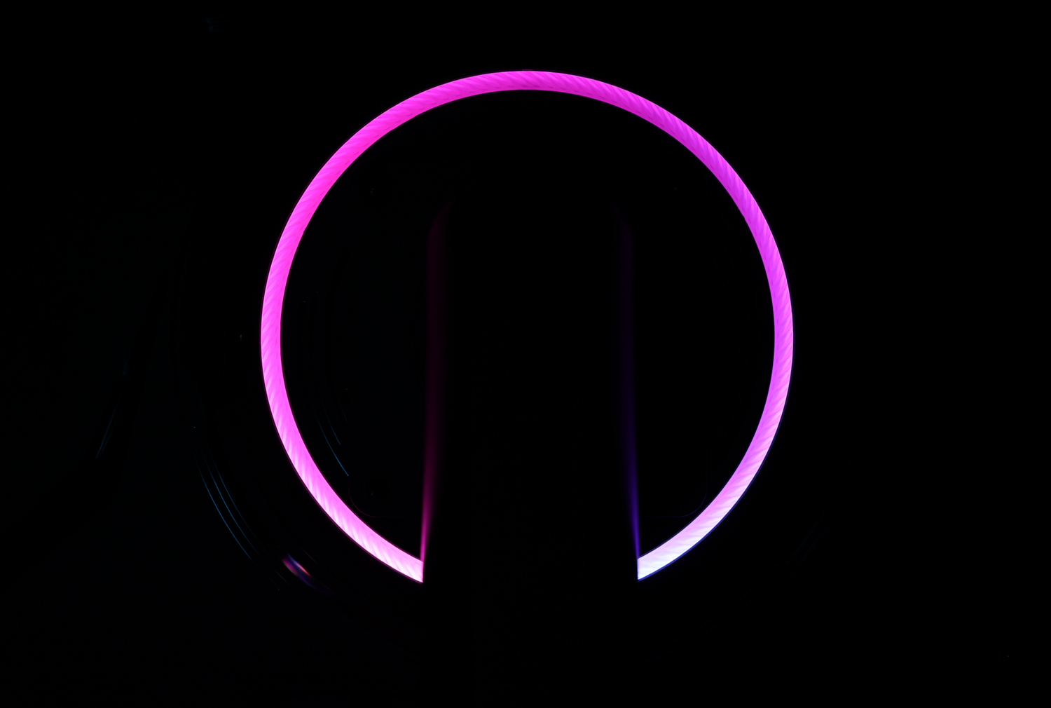 聊一款捅穿行业地板价的240hz电竞显示器——KTCH27T11体验评测