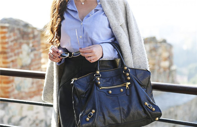 顾佳的香奈儿包,顾佳香奈儿包多少钱