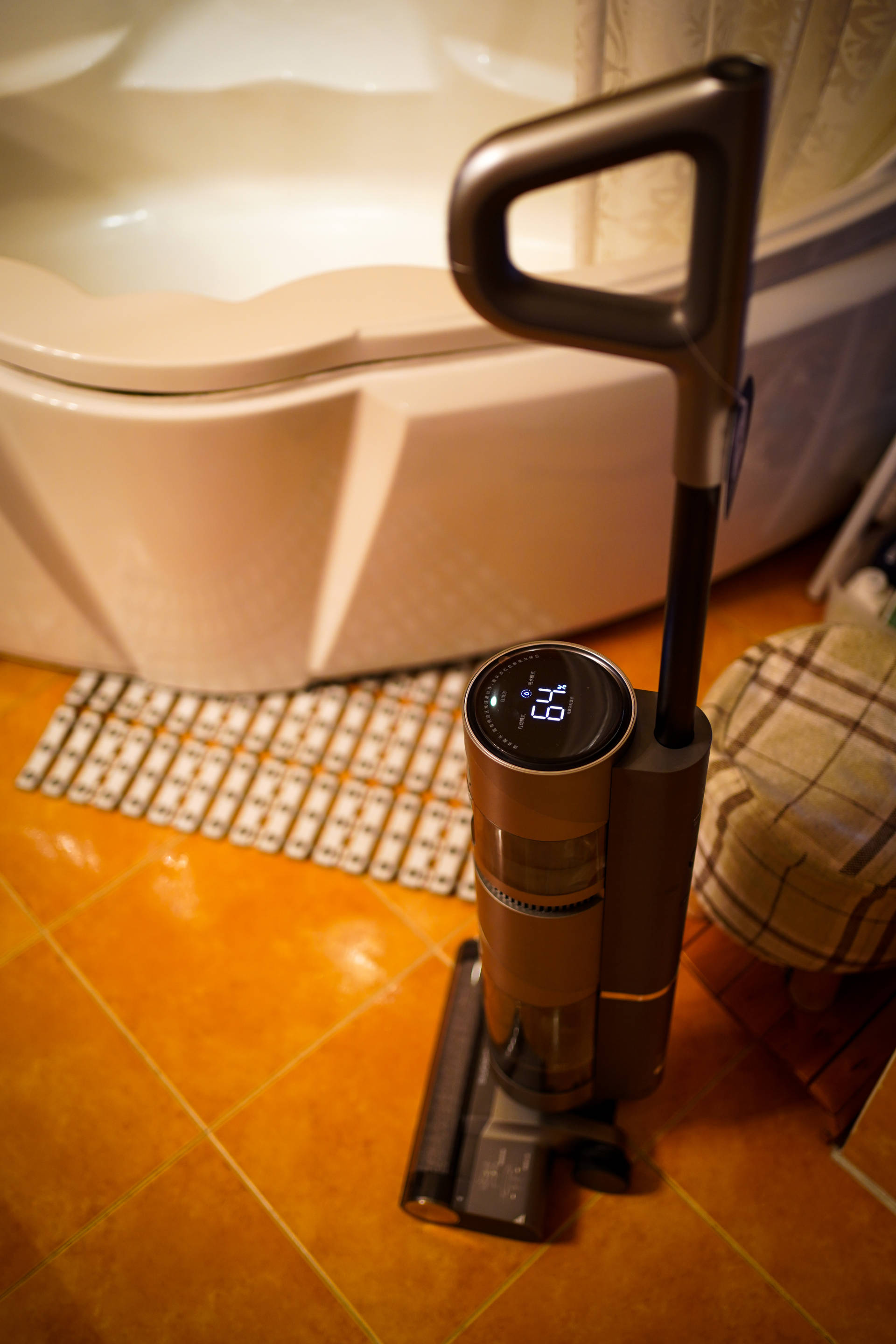 洗地机vs扫地机器人吸尘器,洗地机比机器人干净