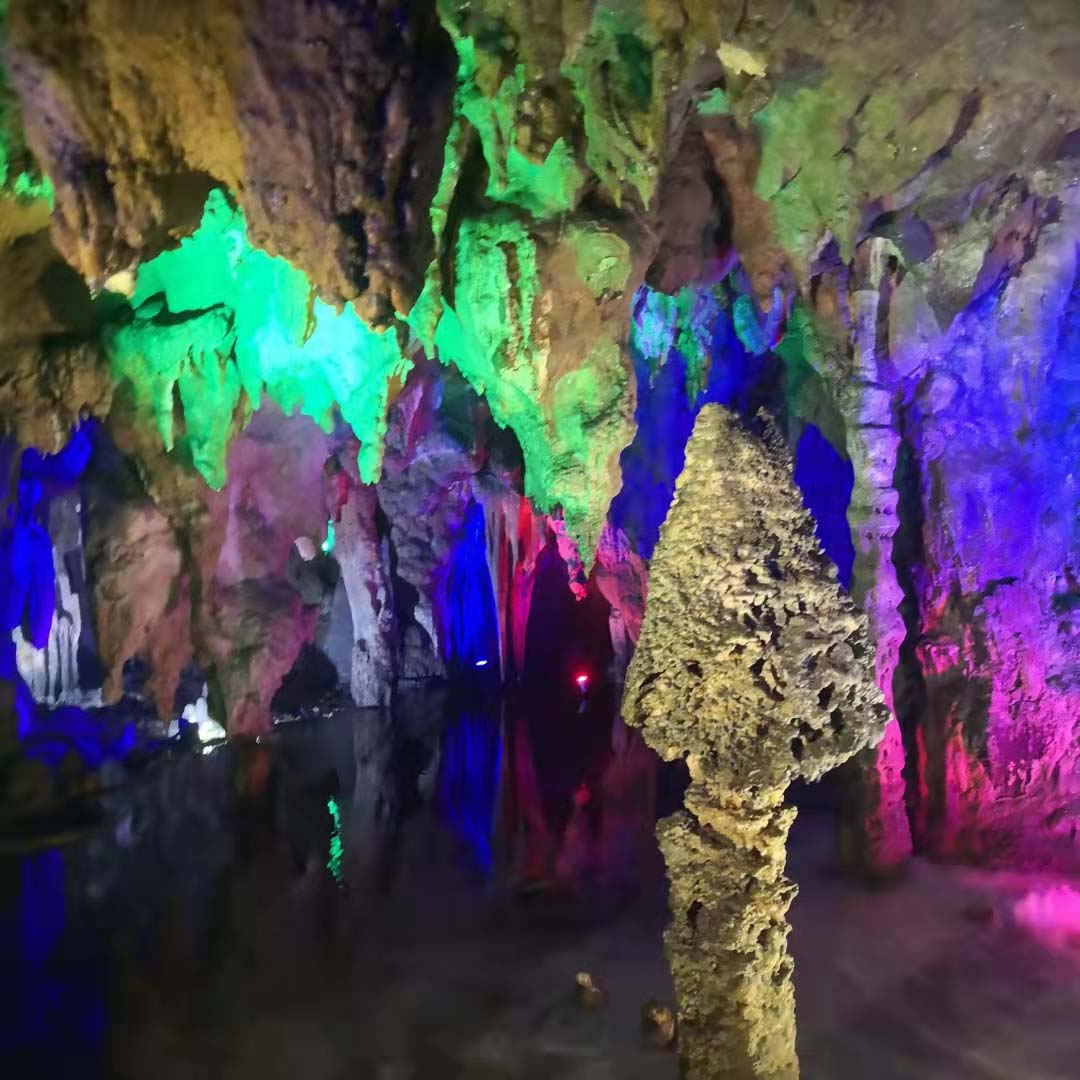 英德洞天仙境导览图,一日游英德宝晶宫