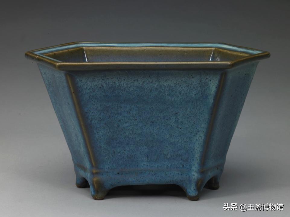 纵有家财万贯不及钧窑一片下一句,纵有万贯家财不如汝瓷一片来历