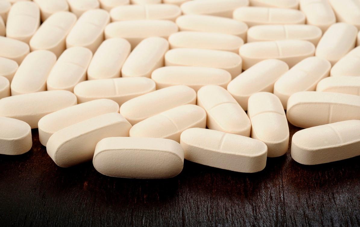 老年人便秘是缺钙的表现吗,老年人补钙便秘的原因