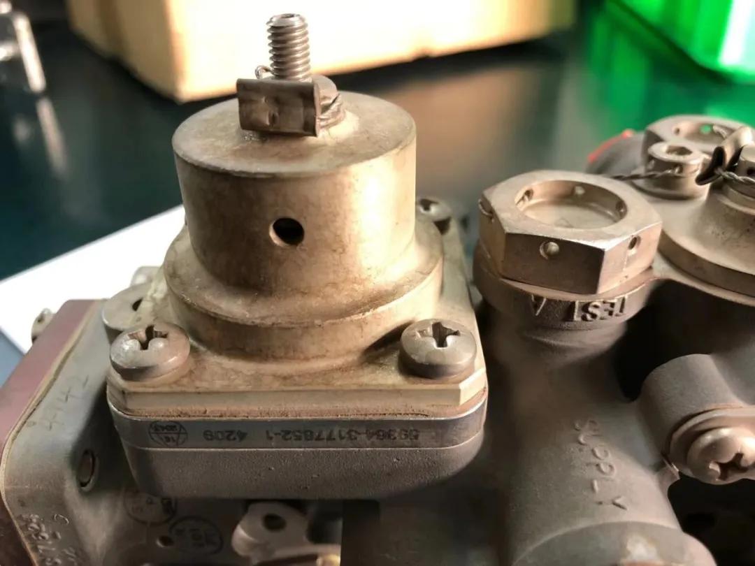 飞机引气系统维修的难点,飞机预冷器控制阀的主要部件