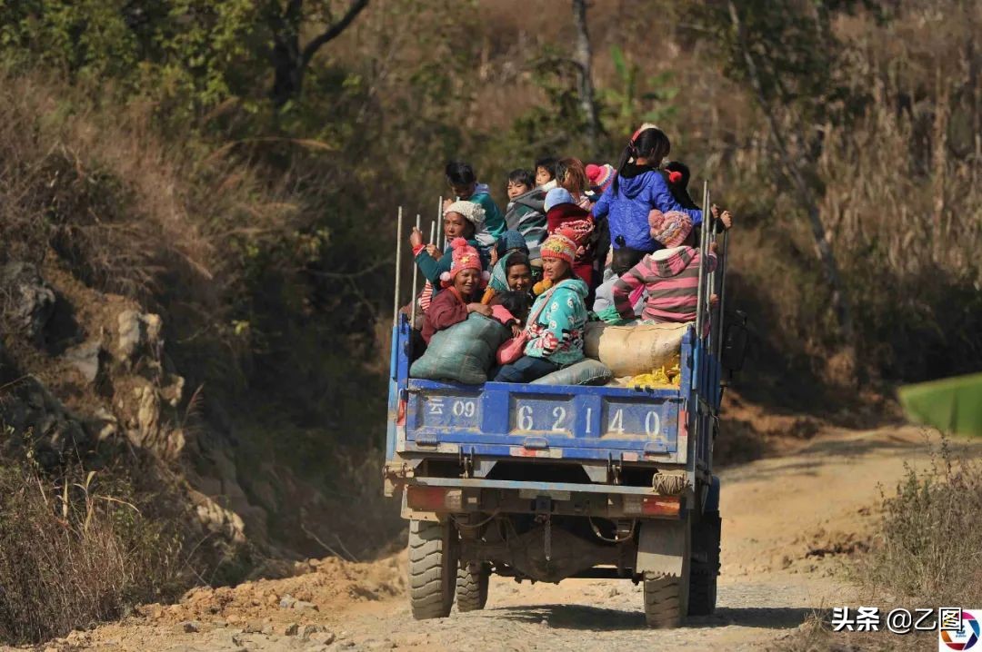 回流嫌疑人自述在缅北被ak47抵头,被ak-47击中