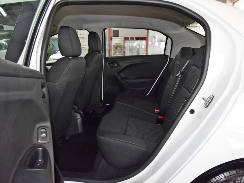 雪铁龙爱丽舍：我尽力了，已经降到4.96万了，没法降了