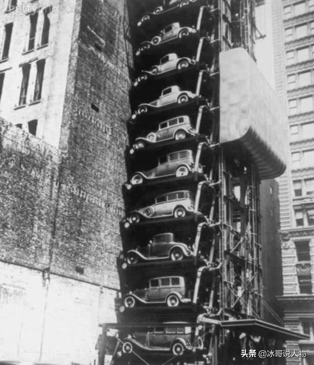 站起来的霍金图片,站起来的霍金