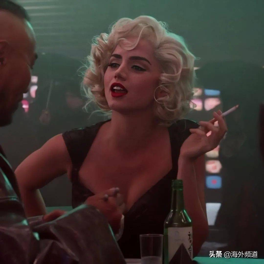 007邦女郎出场名场面,古巴007邦女郎