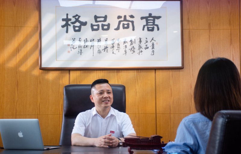 品格集成吊顶尺寸和标准的不一样,品格集成吊顶的标志