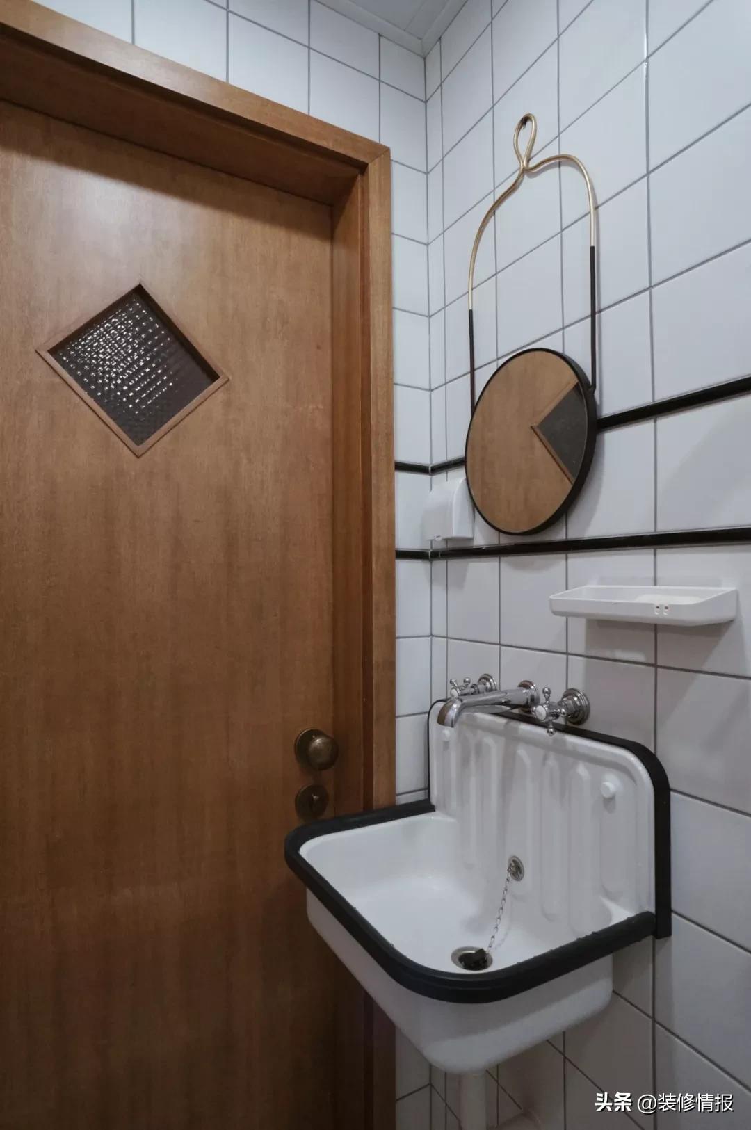 她买下32㎡上海老旧学区房,为女儿打造小桃园还有20㎡舒适大庭院