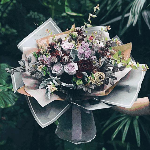 开一个花店大概能挣多少钱,成都开花店一个月能挣多少钱