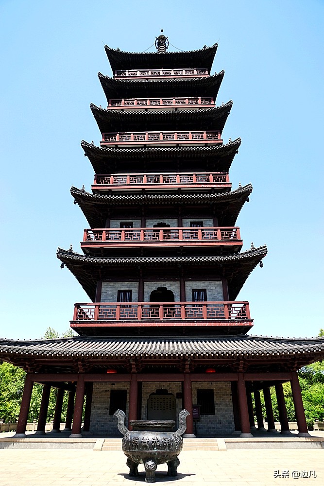 南湖是浙江三大名湖之一,嘉兴南湖三大名湖