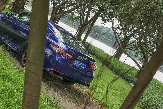 阿特兹和凯美瑞驾驶感受,阿特兹2.5车主真实感受