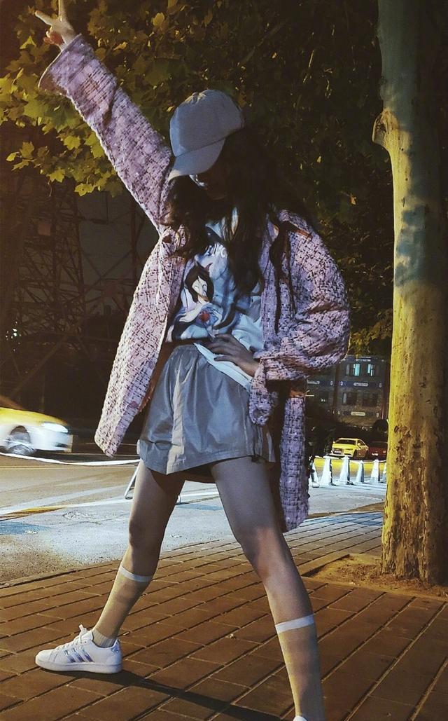 张天爱和杨幂同框,杨幂和张天爱