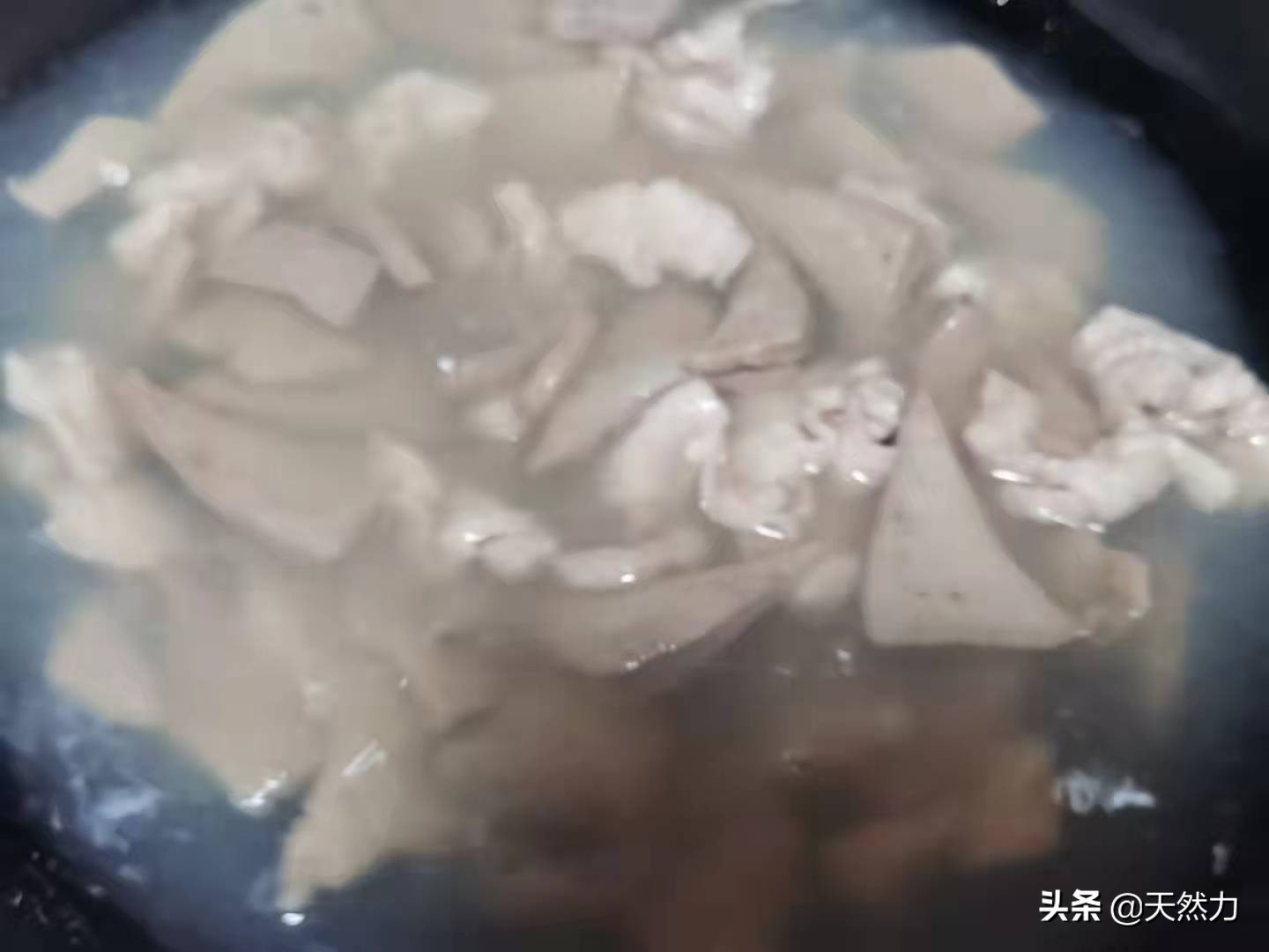 猪肝汤怎么做又嫩又不糊汤,猪肝汤要怎么做才脆爽