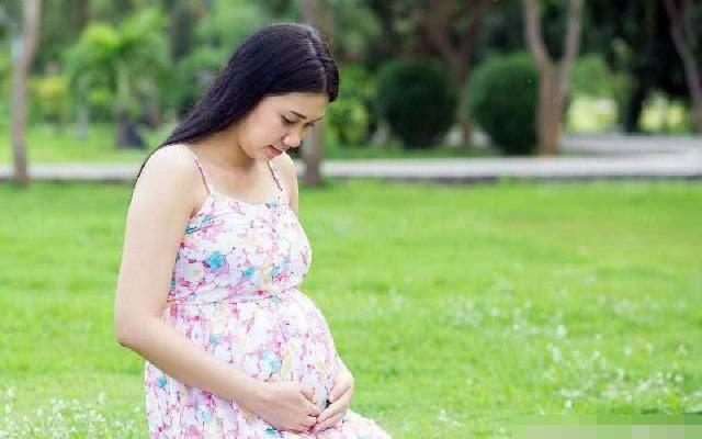 怀孕33周可以检查出胎儿是否健康,女子怀孕30周了