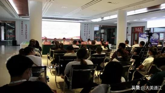 网络为舟@通江人，需要找工作的小伙伴看过来