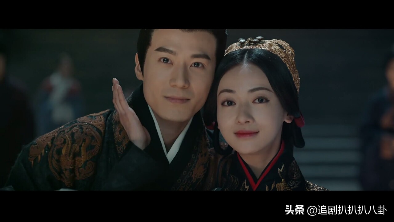 皓镧传吴谨言从火中走出,吴谨言皓镧传超美画面