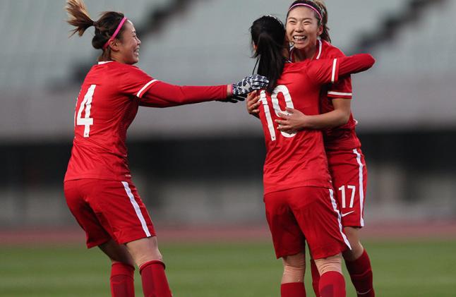 女足脱衣庆祝第一人,中国女足脱球衣庆祝名场面集锦