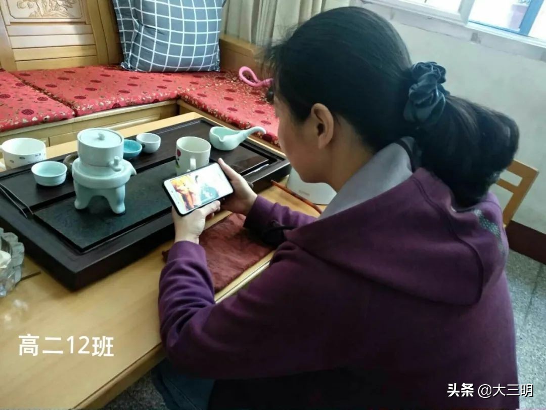 聆听红色故事传承红色精神演讲,走进红色基地传承红色精神演讲