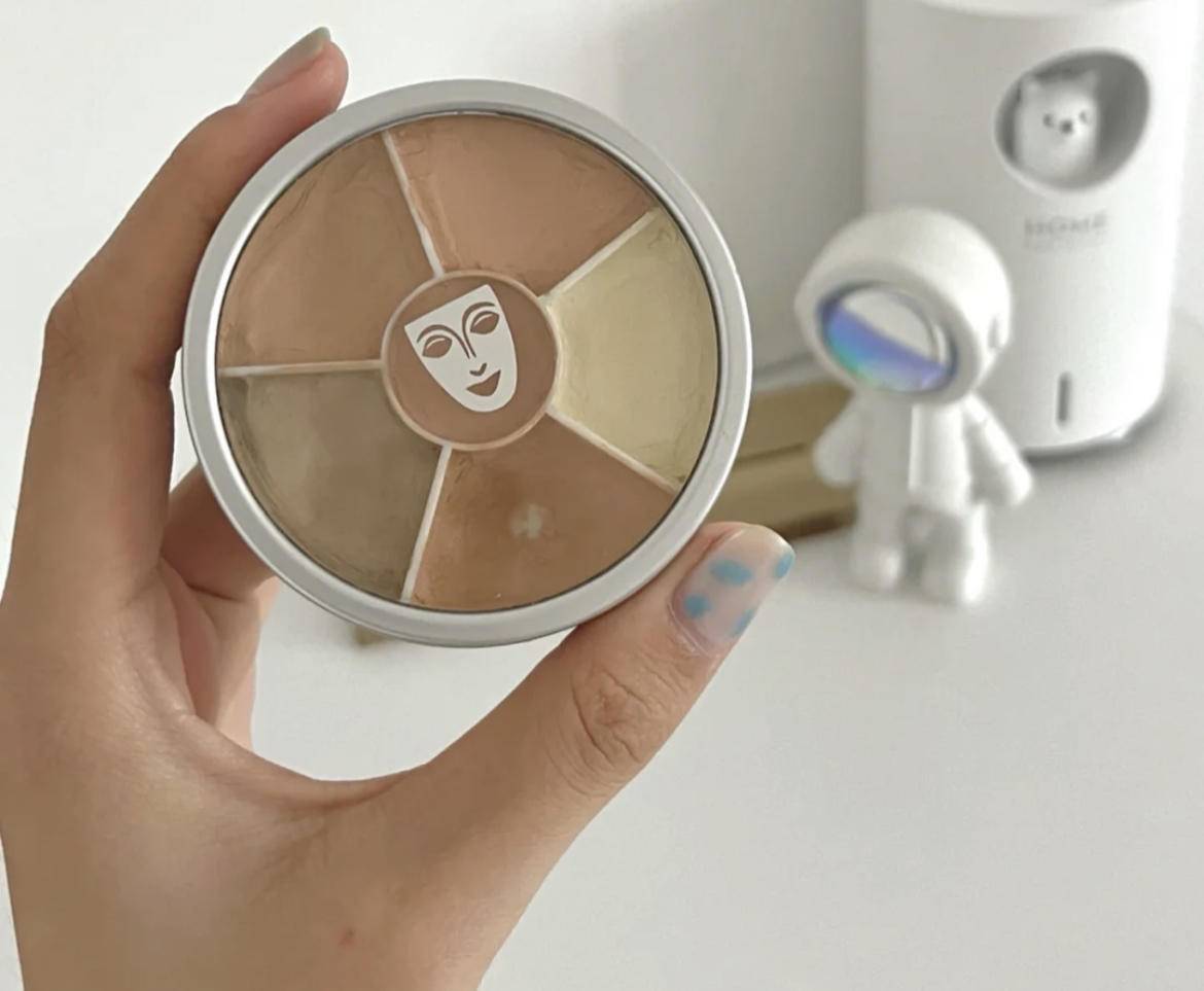 熬夜引起的泪沟黑眼圈能消失么,万年黑眼圈眼袋泪沟怎么遮瑕