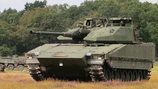 瑞典strv-103b主战坦克实战,瑞典奇葩坦克