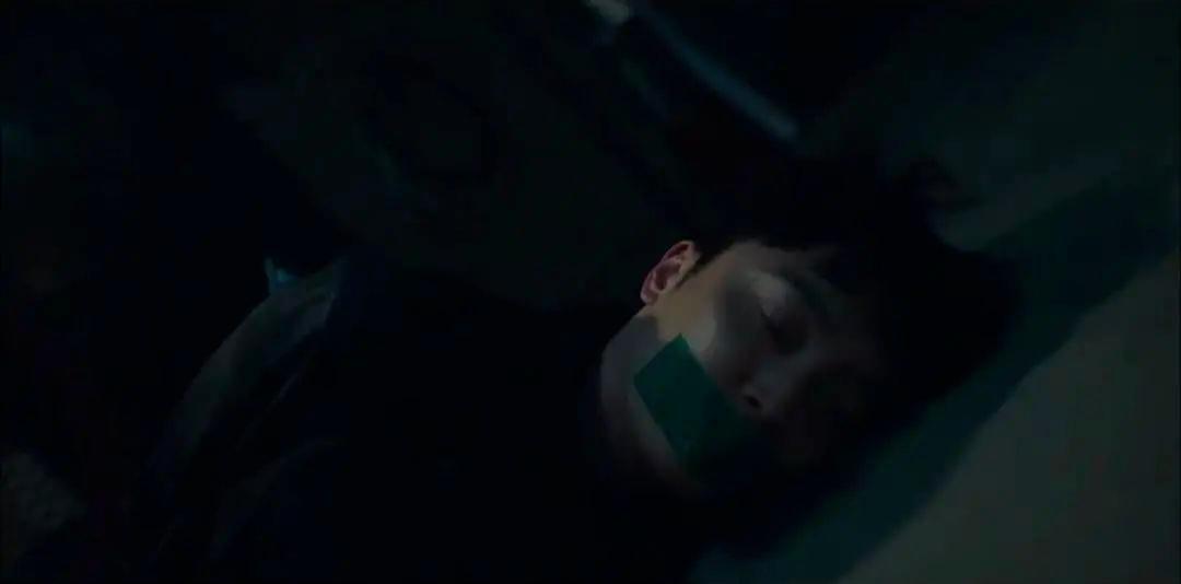 首播飙到9.0，明明可以靠脸吃饭的李准基，一上来就让人后背发凉