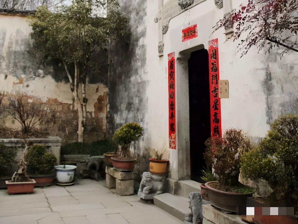 徽派村落宏村风景,山为牛头树为角的意思